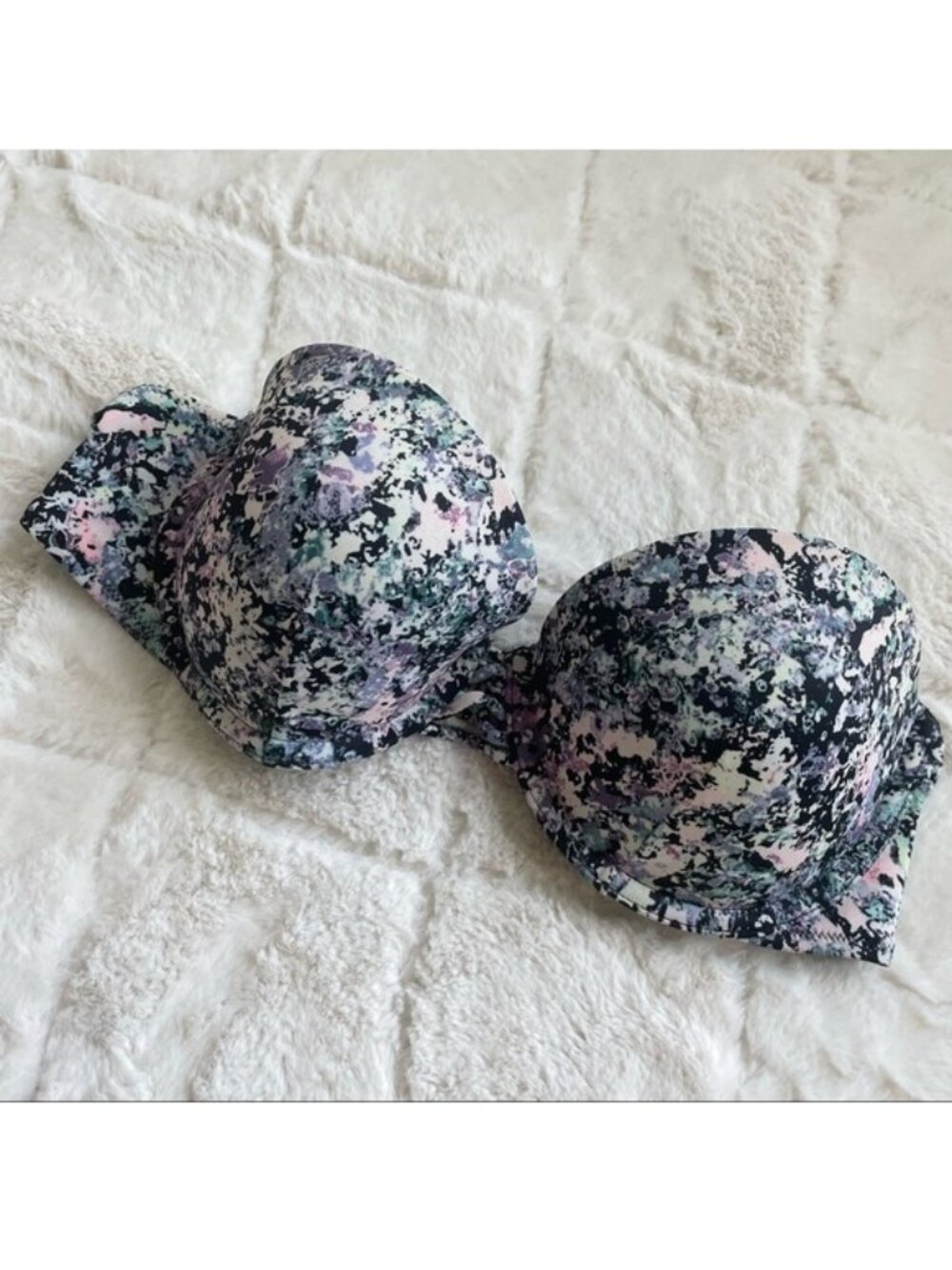 Victorias Secret | Black Graffiti Metallic Bandeau Push-up Bikini Top | Size 34C